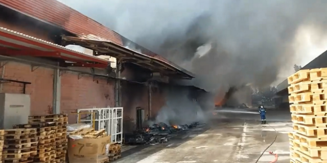 Φωτιά στο εργοστάσιο Sunlight: Μονάδα-πρότυπο με προηγμένα συστήματα ασφάλειας