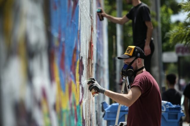 Μοναδικές φωτογραφίες από το 2ο Old School Meeting Graffiti Festival στον Άλιμο