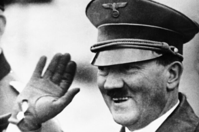 Τα δόντια του Χίτλερ “μίλησαν”: Πότε τελικά πέθανε ο δικτάτορας