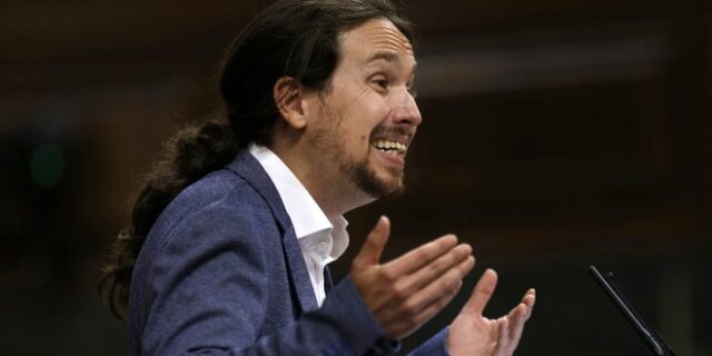 Με 97% η βάση των Podemos ενέκρινε το συνασπισμό με τον Σάντσεθ