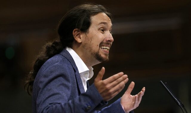 Με 97% η βάση των Podemos ενέκρινε το συνασπισμό με τον Σάντσεθ