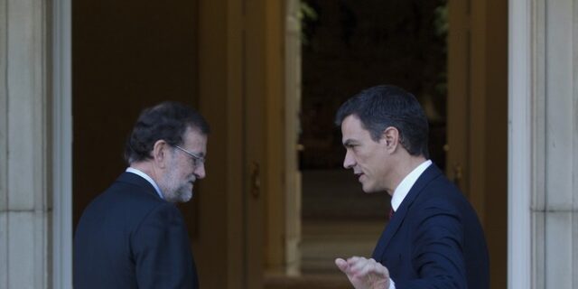 Ισπανία: Ο Ραχόι φεύγει από τον πρωθυπουργικό θώκο, ο Σάντσεθ έρχεται