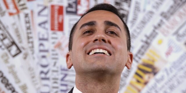Ιταλία: “Ναι” στην συγκυβέρνηση με την Λέγκα από το 94% των μελών των Πέντε Αστέρων
