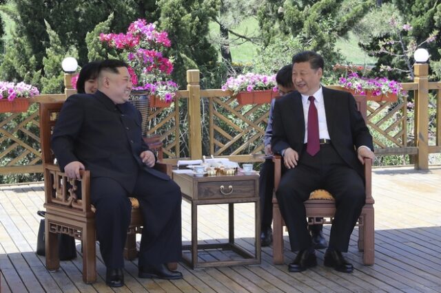 Σι και Κιμ εγκωμιάζουν την “αθάνατη” φιλία ανάμεσα σε Κίνα – Βόρεια Κορέα