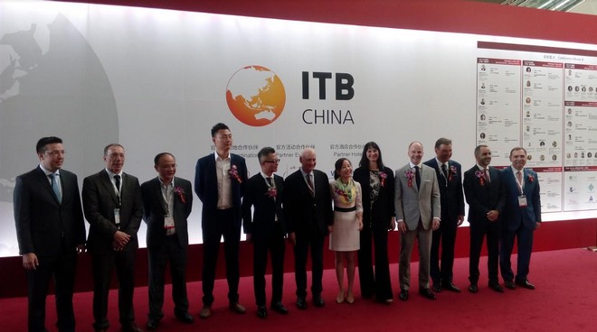 H Έλενα Κουντουρά εγκαινίασε την κορυφαία τουριστική έκθεση ITB China στη Σαγκάη