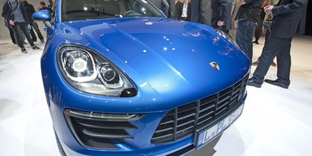 Ανακαλούνται 60.000 Porsche λόγω παράνομων λογισμικών