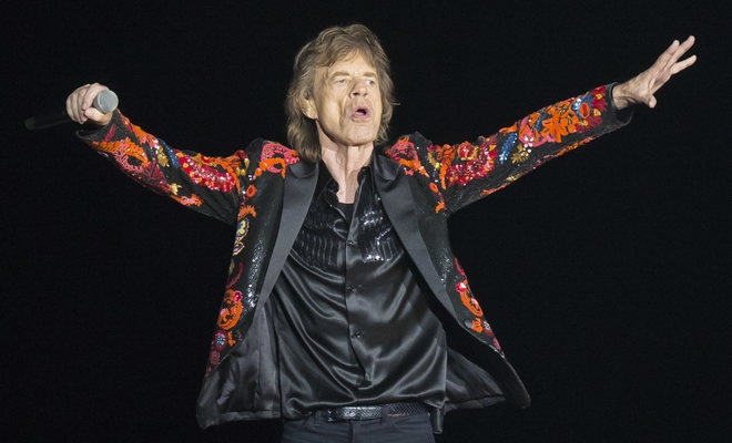 Οι Rolling Stones και ο αδερφός του Μικ Τζάγκερ σε παράλληλη περιοδεία