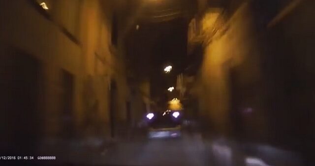 Βίντεο: Έτσι καταδιώκουν κακοποιούς στα στενά της Νάπολης