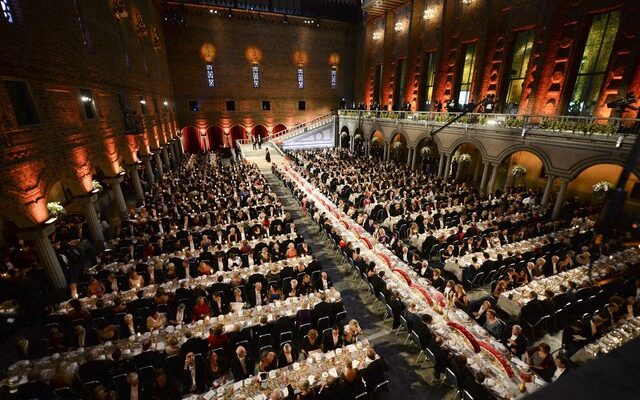 Σουηδία: Ματαιώνεται το επίσημο δείπνο των βραβείων Νόμπελ λόγω κορονοϊού