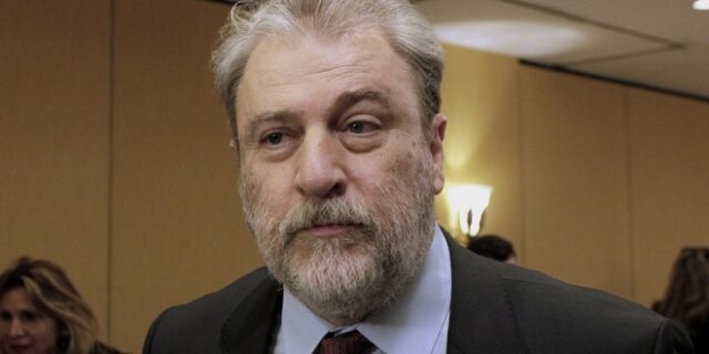 Νότης Μαριάς προς Ευρωκοινοβούλιο: Αναγνωρίστε τη Γενοκτονία των Ποντίων