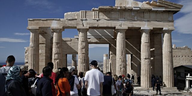 Από τον Παρθενώνα στο γερμανικό μηδέν
