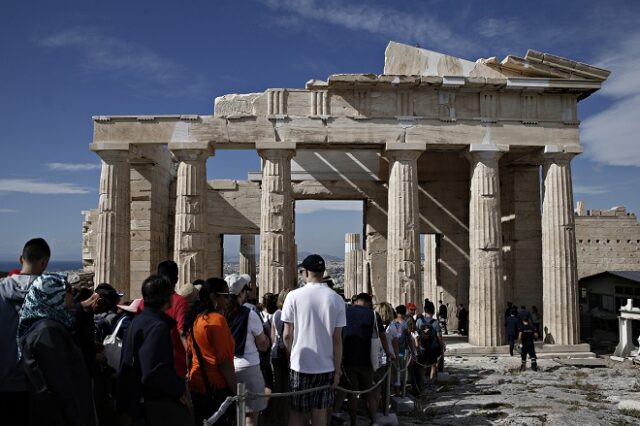 Από τον Παρθενώνα στο γερμανικό μηδέν