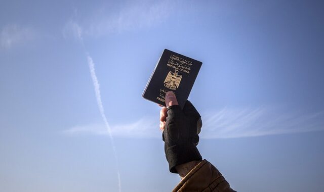 Τουρκία: Ανεξέλεγκτα τα κυκλώματα που διακινούν πλαστά διαβατήρια σε πρόσφυγες