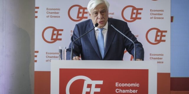 Παυλόπουλος: Επιβεβλημένη μεταρρύθμιση η ελάφρυνση του χρέους
