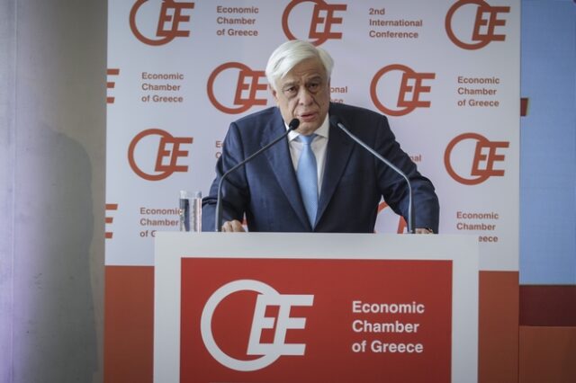 Παυλόπουλος: Επιβεβλημένη μεταρρύθμιση η ελάφρυνση του χρέους