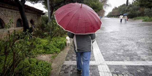 Τοπικά έντονα φαινόμενα την Τρίτη κυρίως στα δυτικά και βόρεια