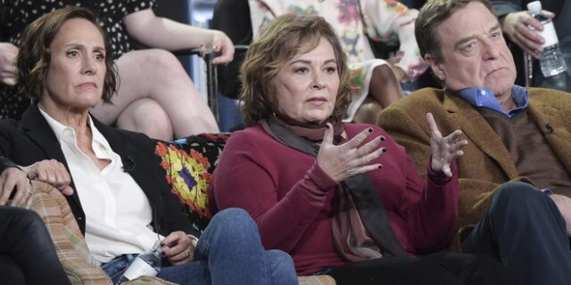 Κόπηκε η δημοφιλής σειρά “Roseanne” μετά από ρατσιστικό tweet της πρωταγωνίστριας