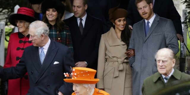 Ο Κάρολος θα παραδώσει την Μέγκαν Μαρκλ στο Χάρι