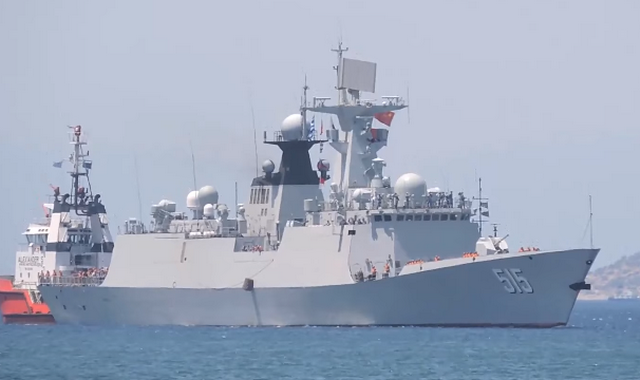 Στον Πειραιά φρεγάτα του Κινεζικου Ναυτικού