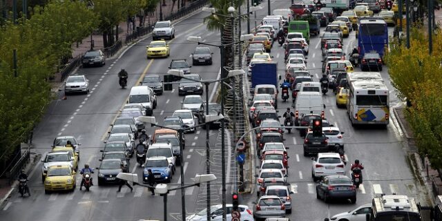 Τέλη κυκλοφορίας: Δύσκολη εξίσωση οι αλλαγές, ποιοι επηρεάζονται