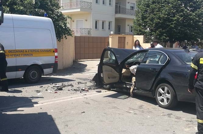 Τραγωδία στη Λάρισα: Δύο νεκροί και τρεις τραυματίες σε τροχαίο