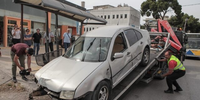 Τροχαίο δυστύχημα στη Μεταμόρφωση: Τον έλεγχο του αυτοκινήτου έχασε ο οδηγός