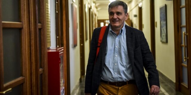 Τους βουλευτές των ΑΝΕΛ ενημερώνει αύριο ο Τσακαλώτος για το πολυνομοσχέδιο