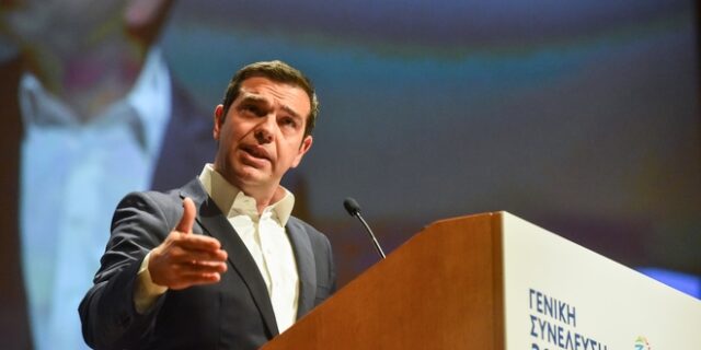 Τσίπρας καλεί Ευρώπη να δώσει λύση για την Ελλάδα με το βλέμμα στην Ιταλία