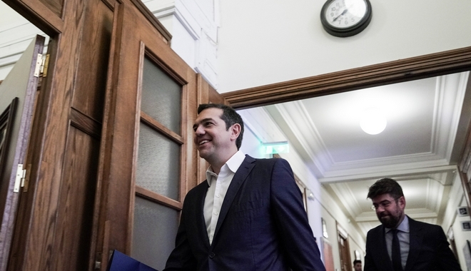 Τσίπρας: Η Ελλάδα επιστρέφει με σχέδιο. Προτεραιότητα οι εργαζόμενοι, προϋπόθεση το χρέος