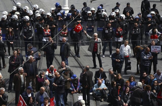 Τουρκία: Εισαγγελέας ζητά 252 φορές ισόβια στους υπαίτιους του πραξικοπήματος