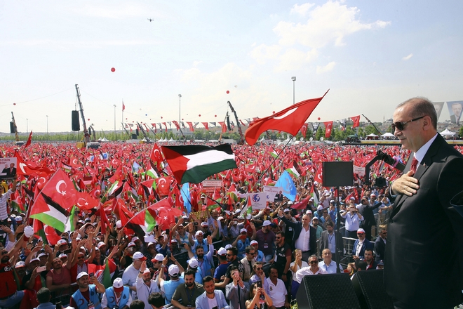 Τουρκία: Χιλιάδες στους δρόμος, μαζί με τον Ερντογάν, για συμπαράσταση στους Παλαιστίνιους
