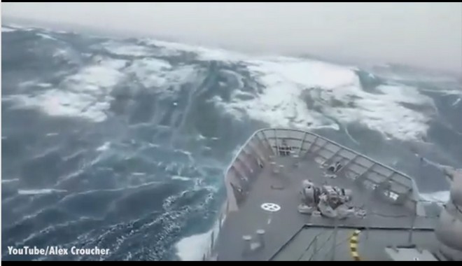 Βίντεο: Κύμα 24 μέτρων “καταπίνει” πλοίο, σπάζοντας όλα τα ρεκόρ