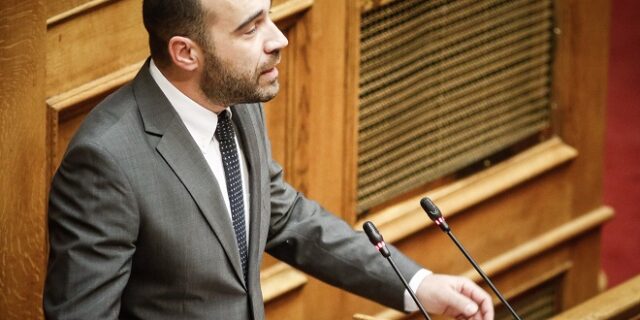 Παραλήρημα Ηλιόπουλου της Χρυσής Αυγής κατά των ομόφυλων ζευγαριών