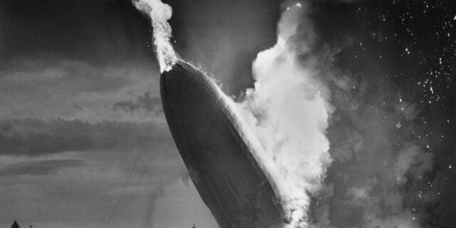 Σαν Σήμερα: Το ζέπελιν της ναζιστικής Γερμανίας φλέγεται