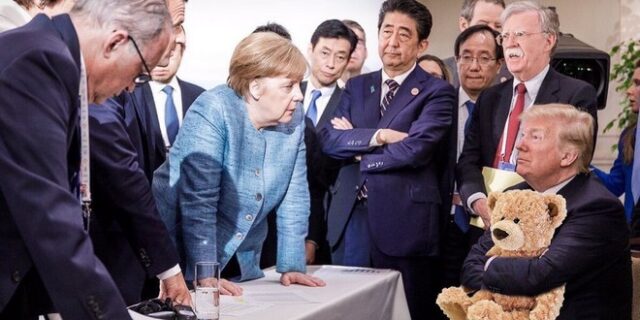 Η φωτογραφία της Μέρκελ με τον Τραμπ στα χέρια των χρηστών των social media