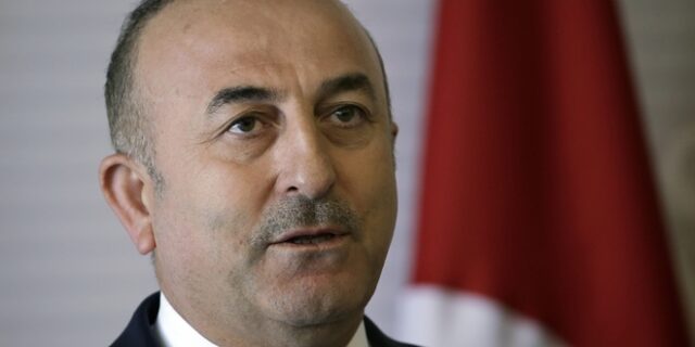 Τσαβούσογλου: Στο Αιγαίο δεν πετάει ούτε πουλί χωρίς την άδεια της Τουρκίας
