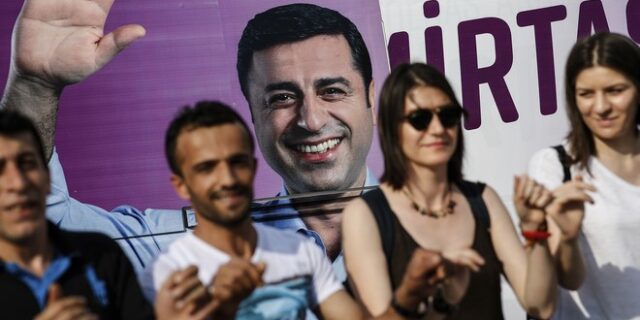 Τουρκία: Προεκλογική ομιλία του Ντεμιρτάς μέσα από τη φυλακή