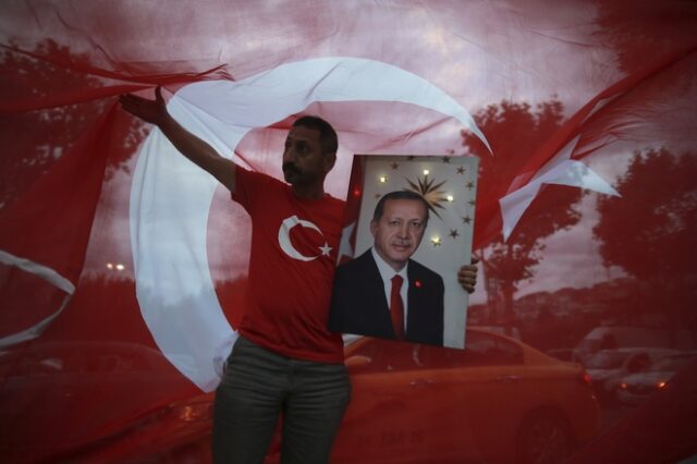 Τουρκία: Ψηφίζουν από 27/4 οι Τούρκοι πολίτες του εξωτερικού