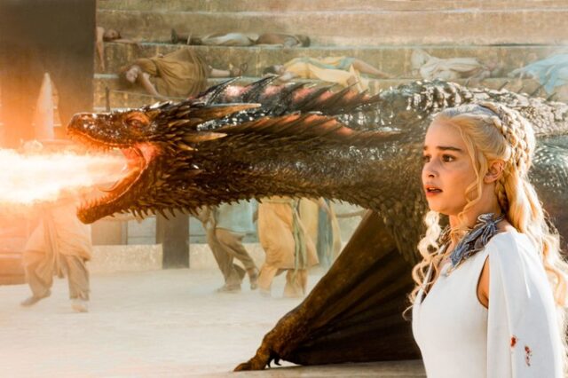 Emilia Clarke: Με τσάκισε το τέλος του Game of Thrones