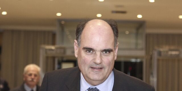 Φορτσάκης: Με πανηγυρισμούς δεν πάει μπροστά η οικονομία