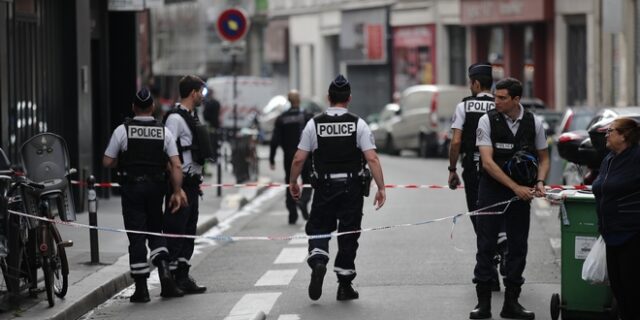 Γαλλία: Γυναίκα τραυμάτισε δύο ανθρώπους με κοπίδι φωνάζοντας “Αλλάχου Άκμπαρ”