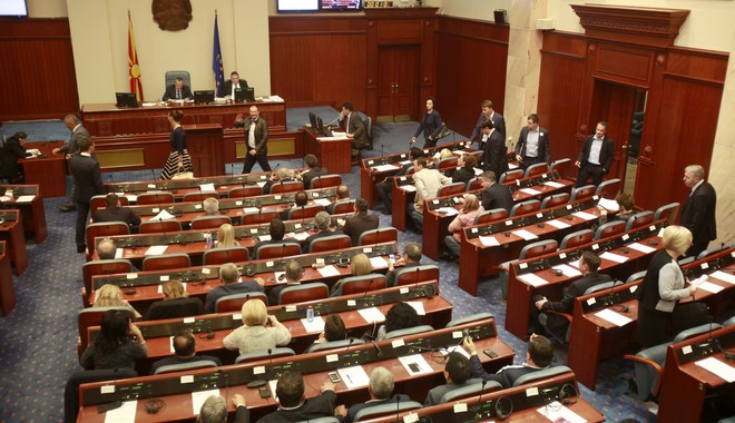 ΠΓΔΜ: Κυρώθηκε εκ νέου η συμφωνία των Πρεσπών από τη Βουλή