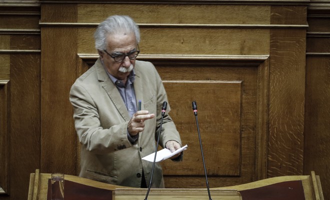 Γαβρόγλου: Καταργούμε το βασικό εργαλείο των απολύσεων στην εκπαίδευση