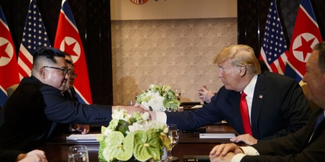 Τραμπ σε Κιμ: Συνεργαζόμενοι θα λύσουμε τα μεγάλα προβλήματα