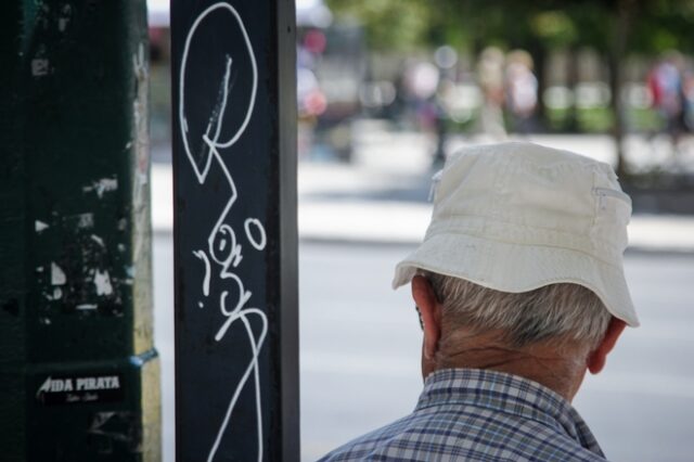 Κορύφωση του κύματος ζέστης σήμερα. Προοδευτική πτώση θερμοκρασίας το Σαββατοκύριακο