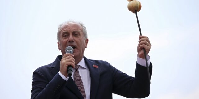 Εκλογές στην Τουρκία: Το μεγάλο φαβορί της αντιπολίτευσης “κραδαίνει” δυο πατάτες