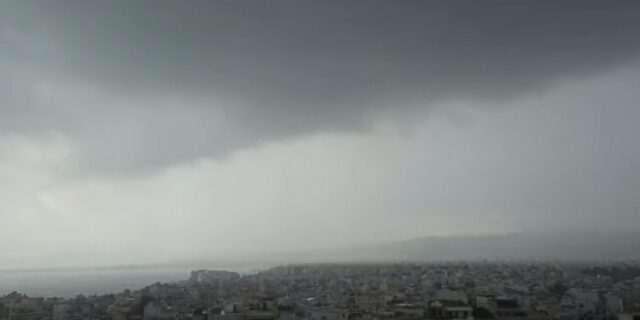Η κακοκαιρία στη Θεσσαλονίκη σε ένα ασύλληπτο timelapse βίντεο
