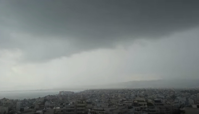 Η κακοκαιρία στη Θεσσαλονίκη σε ένα ασύλληπτο timelapse βίντεο