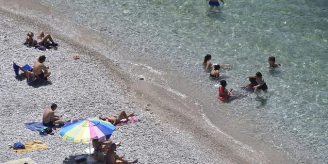 Παραμένουν οι υψηλές θερμοκρασίες σε κεντρικά και ηπειρωτικά