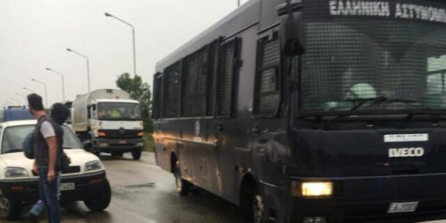 Κέρκυρα: Προσαγωγές για τα επεισόδια με μολότοφ και πέτρες στη Λευκίμμη